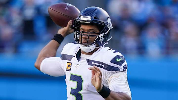 Russell Wilson, Bobby Wagner Reporting to Seahawks OTAs Russell Wilson, Bobby Wagner Reporting to Seahawks OTAs