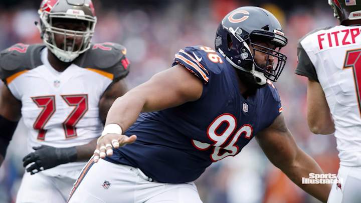 Akiem Hicks Returns to Practice After Quad Injury