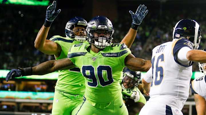 As Other Teams Close in, Will Seahawks Make One Last Push for Jadeveon Clowney? As Other Teams Close in, Will Seahawks Make One Last Push for Jadeveon Clowney?