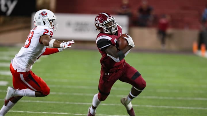 Eagles Claim RB Jason Huntley, Release CB Cre'Von LeBlanc Eagles Claim RB Jason Huntley, Release CB Cre'Von LeBlanc