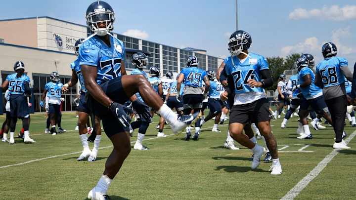 Familiar Faces Fill First 13 Practice Squad Spots Familiar Faces Fill First 13 Practice Squad Spots