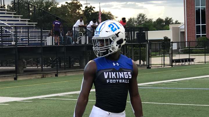 2022 Prospect to Know: DB/RB Idris Williams 2022 Prospect to Know: DB/RB Idris Williams