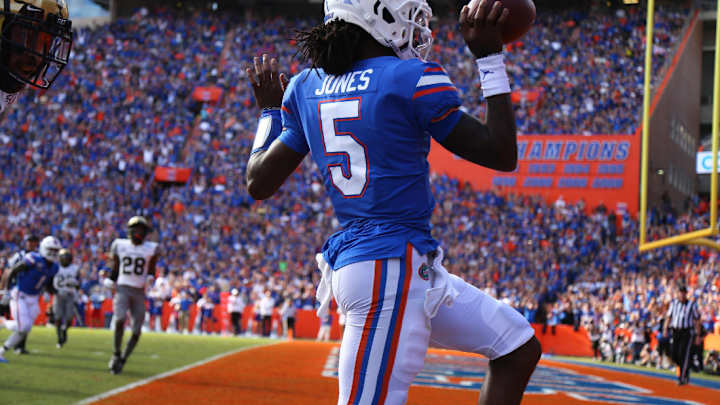 Gators' Brian Johnson Talks Evolution of QB Emory Jones, 'Fantastic Player' Gators' Brian Johnson Talks Evolution of QB Emory Jones, 'Fantastic Player'