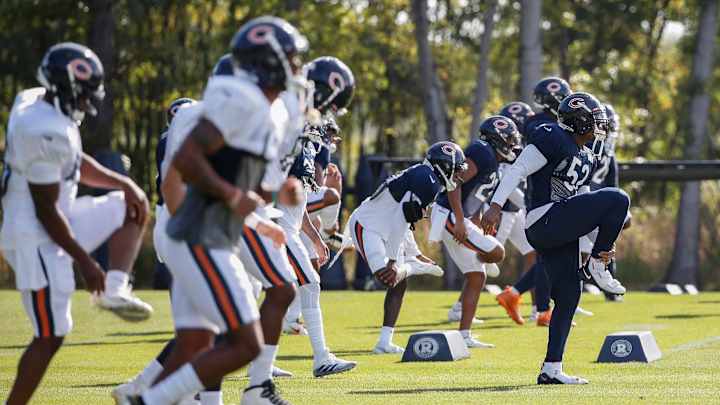 Tashaun Gipson, Jaylon Johnson Take Starting Position Battles