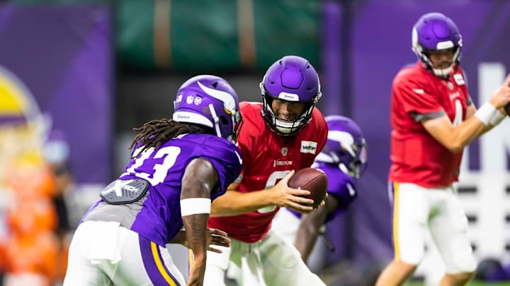 Analysis of the Vikings' First Unofficial Depth Chart of 2020