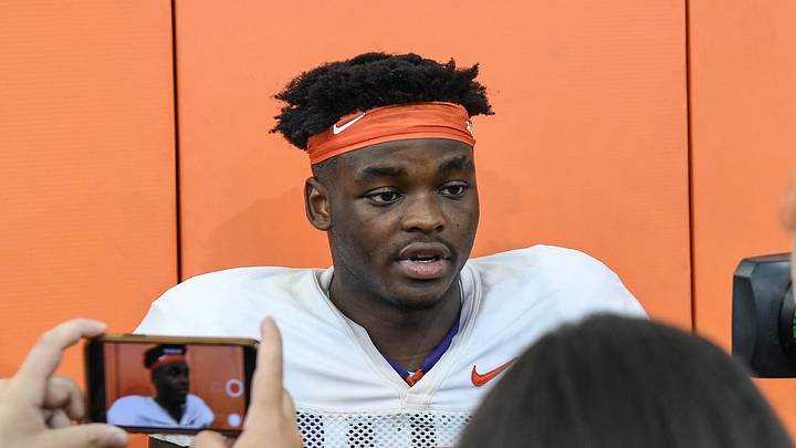 Clemson linebacker Mike Jones Jr. Anticipates Physical Season Opener Clemson linebacker Mike Jones Jr. Anticipates Physical Season Opener