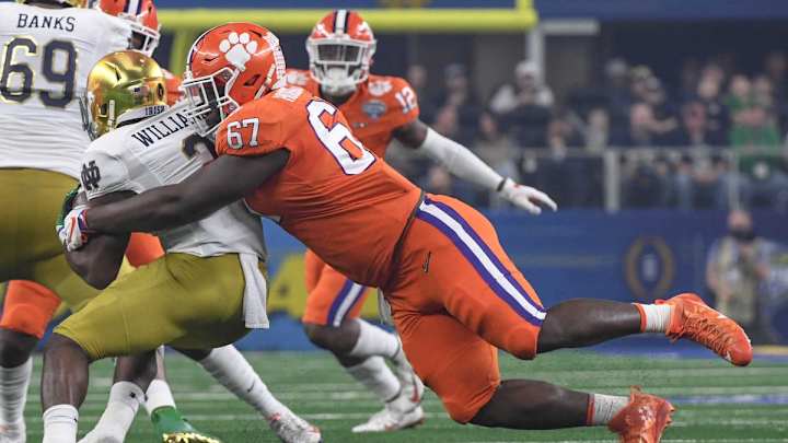 Vikings Add Chase McLaughlin, Albert Huggins to Practice Squad