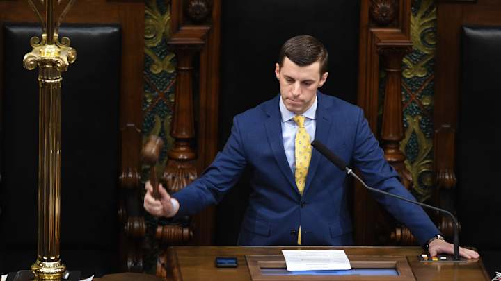 Ten Elected Officials in Six Big Ten States Ask Conference to Reinstate Fall Sports Ten Elected Officials in Six Big Ten States Ask Conference to Reinstate Fall Sports