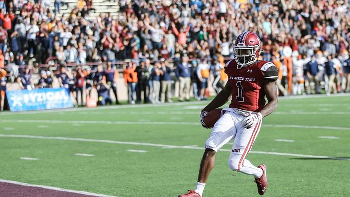 Jason Huntley Seems Like a Doug Pederson-Type RB Jason Huntley Seems Like a Doug Pederson-Type RB