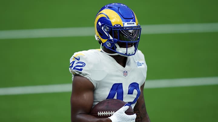 Former Tennessee Running Back John Kelly Set to Sign With New NFL Organization