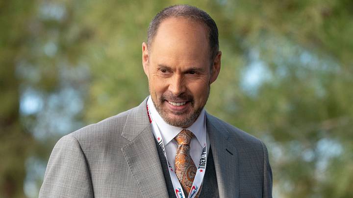 'DJ' Ernie Johnson Impressed Chuck, Kenny and Shaq With His Rap Knowledge: TRAINA THOUGHTS 'DJ' Ernie Johnson Impressed Chuck, Kenny and Shaq With His Rap Knowledge: TRAINA THOUGHTS