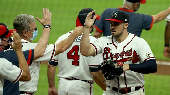 Braves set records in win over Marlins
