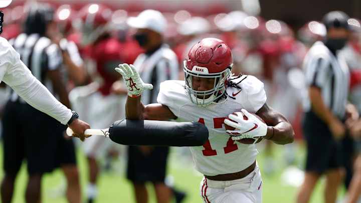 Jaylen Waddle Doesn't Care About His Heisman Trophy Odds