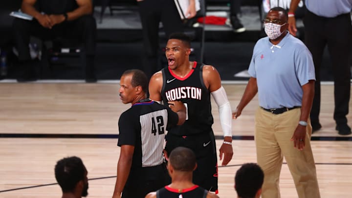 Rajon Rondo's Brother Ejected From Game 5 After Trash-Talking Russell Westbrook