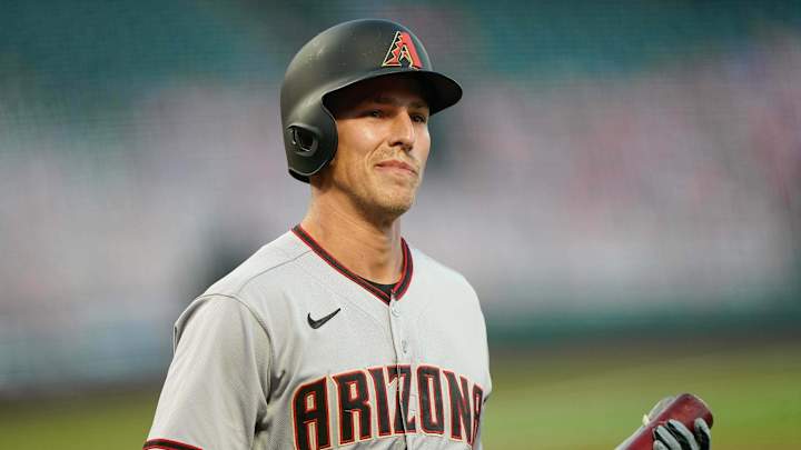 UPDATE: Athletics Make it Official, Bring in Jake Lamb as Third Base Support