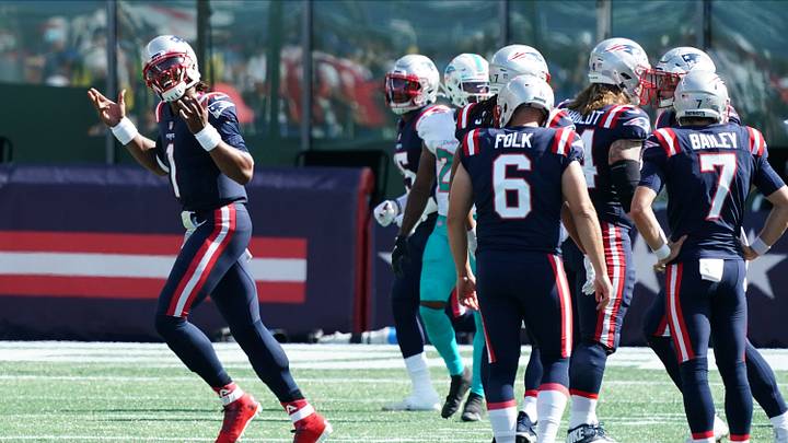 Twitter Reacts to Patriots' Week 1 Victory Over Dolphins
