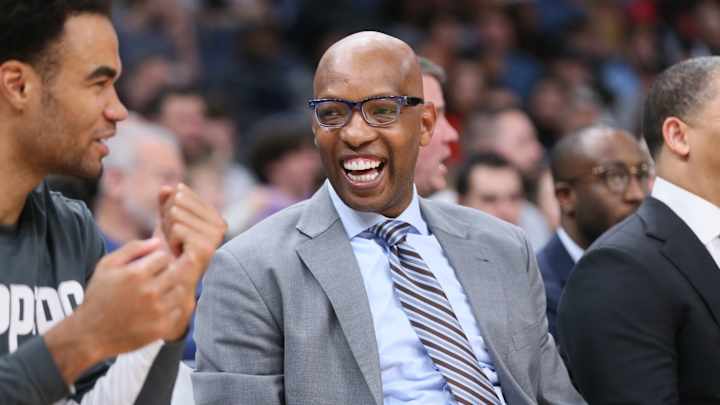 Sam Cassell and Houston Rockets have a mutual interest in each other