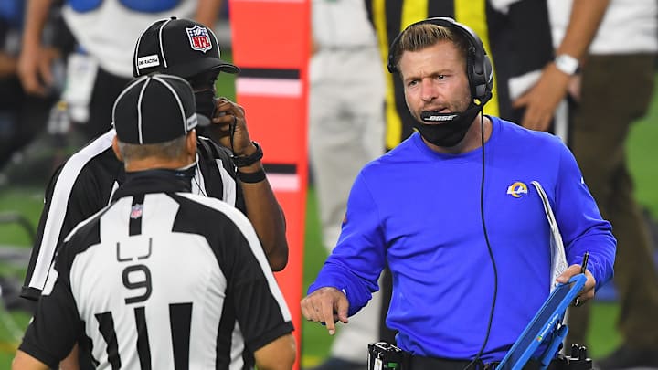 NFL Memo: Coaches, Others Subject to Penalty for Approaching Officials Without Mask