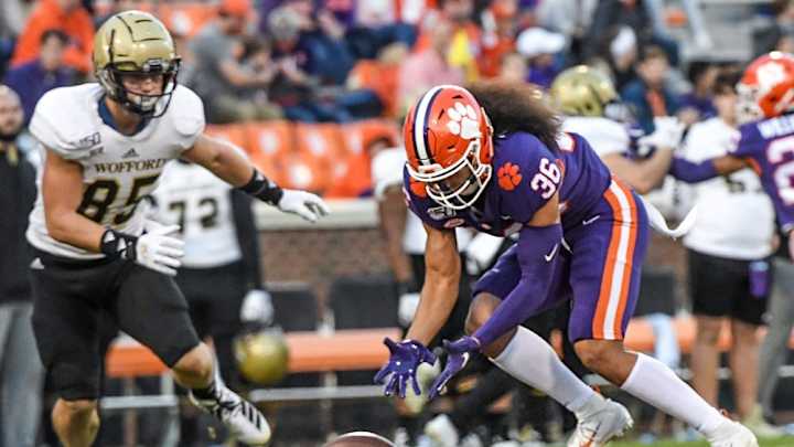 Clemson Safety Lannden Zanders Continues to Turn Heads