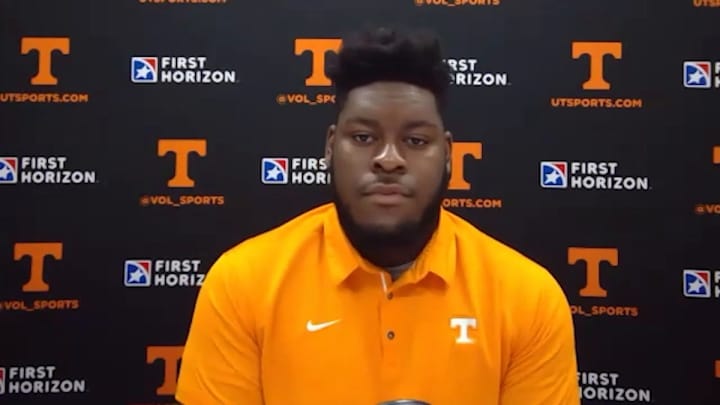 Trey Smith Has High Praise For 'Dynamic' Offensive Line, Talented Freshmen