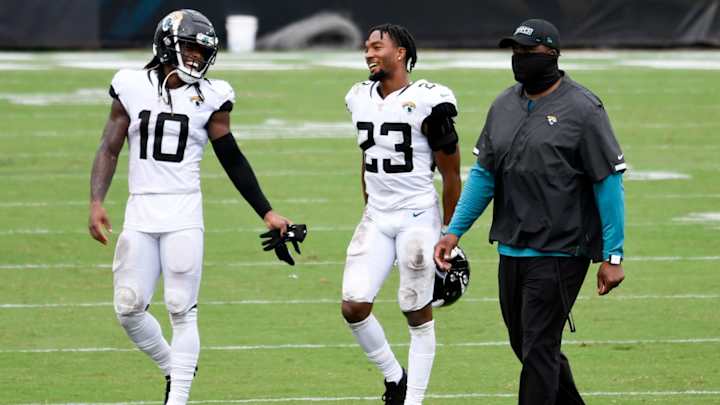 Jaguars' First-Round Pick CJ Henderson Nominated For NFL Rookie of The Week