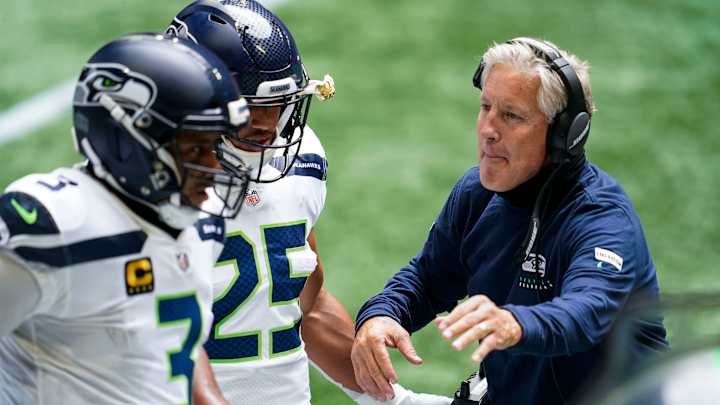 Hawks Eye View Week 1: Chemistry Played Key Role in Seahawks' Explosive Debut