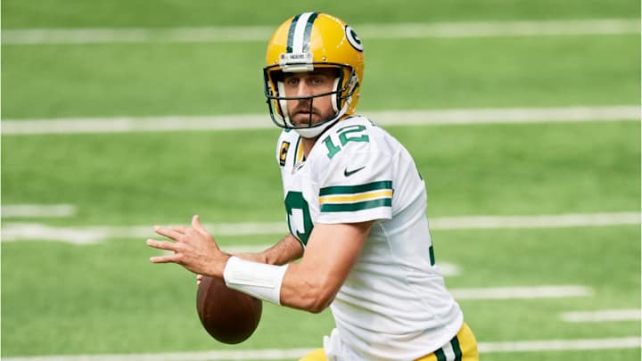 Rodgers Shoots Holes into Stacked Boxes Rodgers Shoots Holes into Stacked Boxes