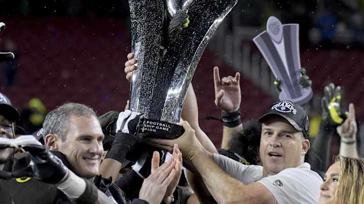 Pac-12 Football: Play in the Fall or Not at All