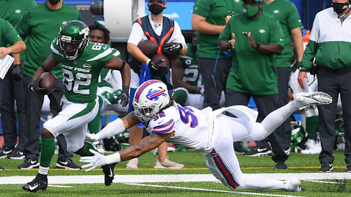 Hamstrung New York Jets See Another Star in Jamison Crowder Battle an Injury