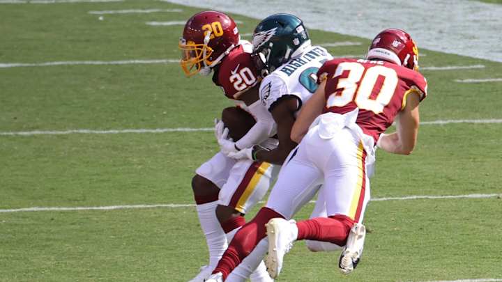 Aaron Moorehead Sees Brighter Days Ahead for Eagles' Rookie WRs Aaron Moorehead Sees Brighter Days Ahead for Eagles' Rookie WRs