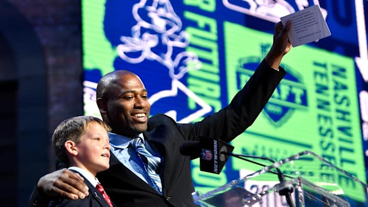 Seahawk Maven Blue Friday Exclusive: Faith, Family, and Football with Shaun Alexander