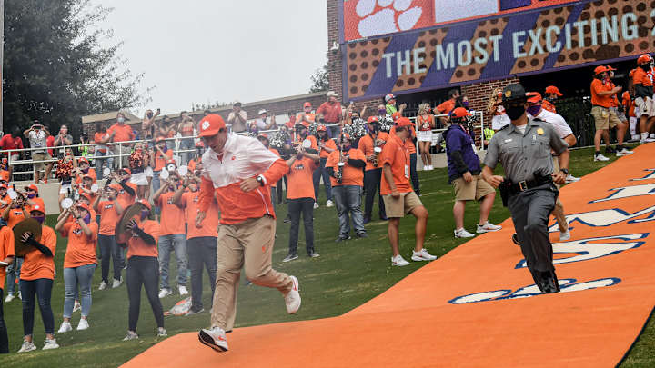 Roster Update: Swinney Confirms Discipline for Kendrick, Ngata Injury Roster Update: Swinney Confirms Discipline for Kendrick, Ngata Injury