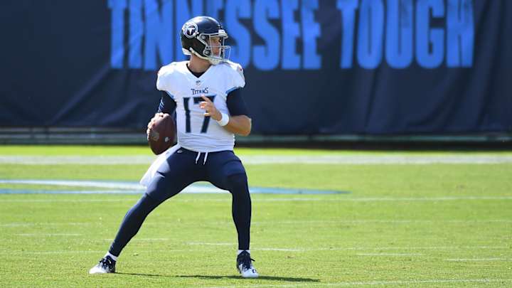 Tannehill Ties Career-High With Four TD Tosses Tannehill Ties Career-High With Four TD Tosses