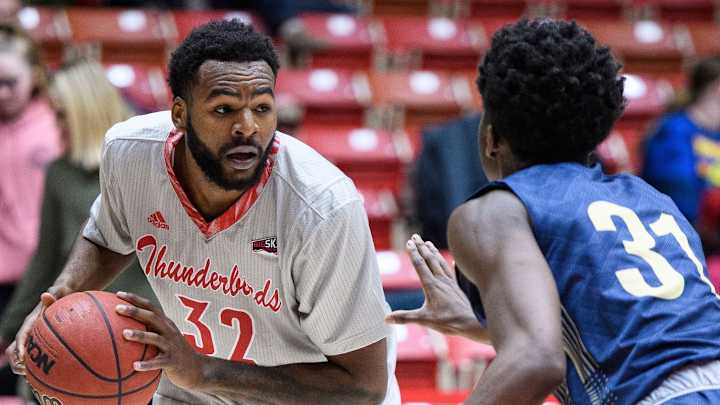 Transfer F/C Andre Adams Out For the Season Per Multiple Reports