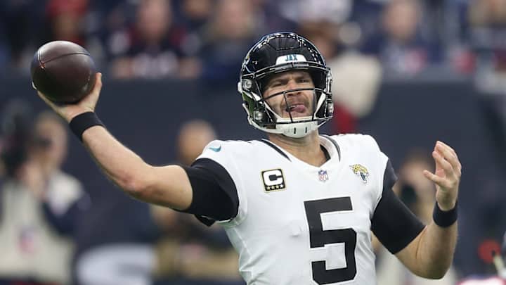 Broncos Re-Signing QB Blake Bortles to Practice Squad Days After Cutting Him, per Report