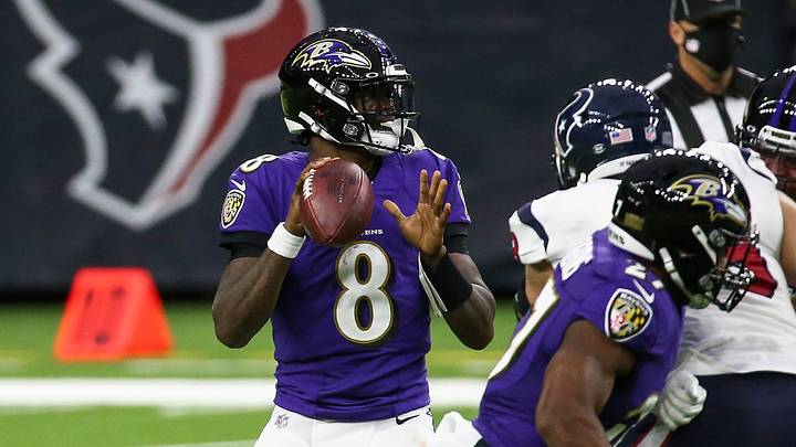 By the Numbers: Lamar Jackson Having Best Accuracy Rate of Career By the Numbers: Lamar Jackson Having Best Accuracy Rate of Career