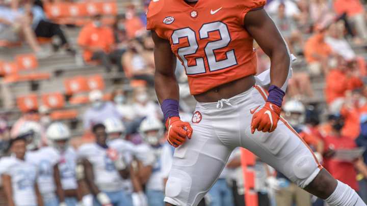 Trenton Simpson Living His Dream Out at Clemson Trenton Simpson Living His Dream Out at Clemson