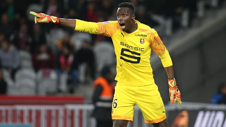 Chelsea Signs GK Edouard Mendy Amid Kepa's Continued Struggles