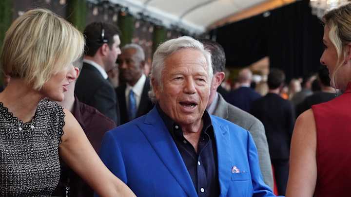 Report: Charges Dropped Against Robert Kraft in Solicitation Case Report: Charges Dropped Against Robert Kraft in Solicitation Case