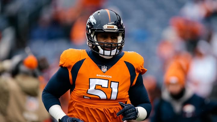 Vikings Officially Sign Todd Davis, Place Troy Dye on Injured Reserve