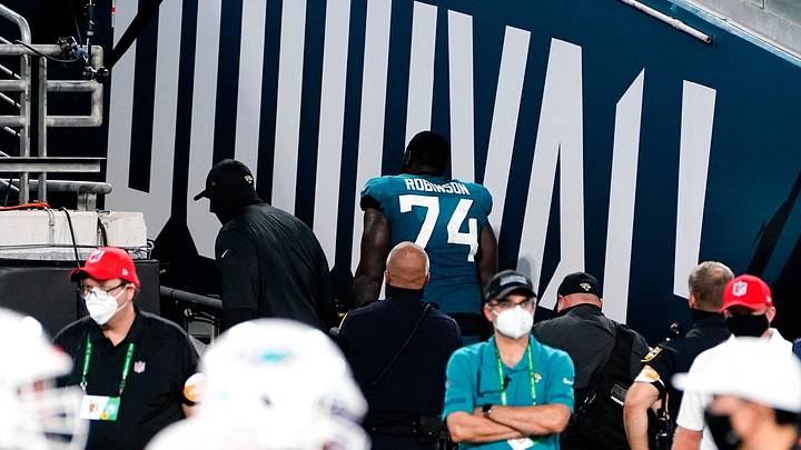 Cam Robinson’s Ejection the Latest Strange Officiating Call In Jaguars’ 2020 Campaign