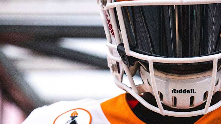 Vols Unveil Uniform Combo For South Carolina Including Two New Patches