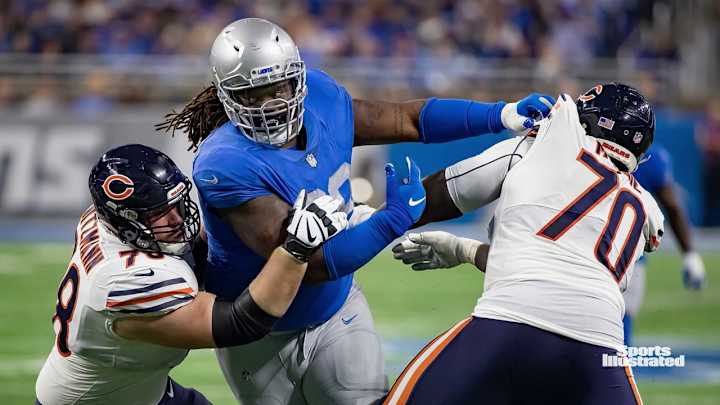 Snacks Harrison Suggests He Could Be Visiting Chicago