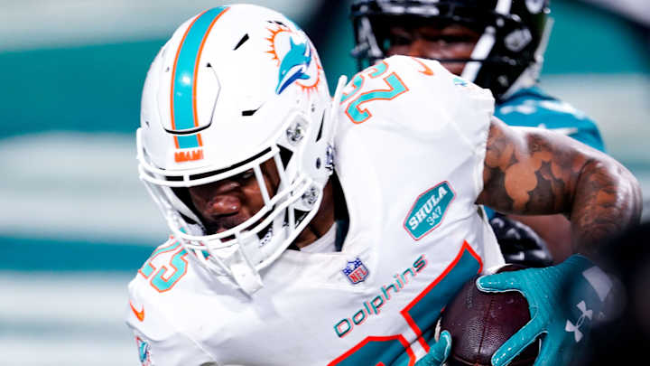 Dolphins Deny Exploring Xavien Howard Trade Dolphins Deny Exploring Xavien Howard Trade