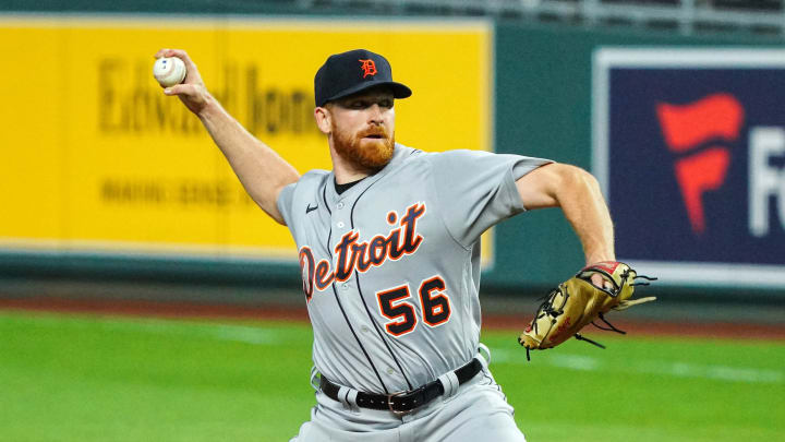 Tigers Fall 3-2 in Kansas City, Mo. Tigers Fall 3-2 in Kansas City, Mo.