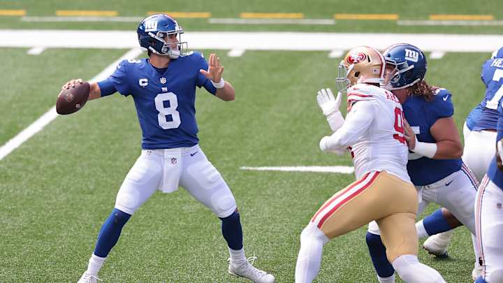 Giants Still Trying to Figure Out Things on Offense Giants Still Trying to Figure Out Things on Offense