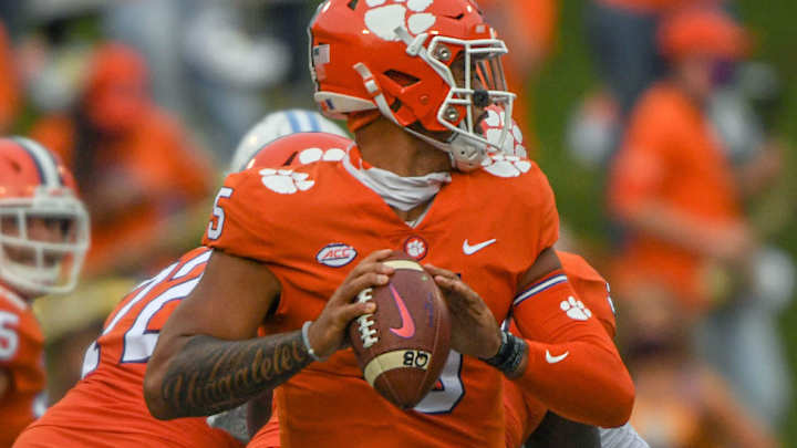 Clemson QB D.J. Uiagelelei Is A Generational Talent