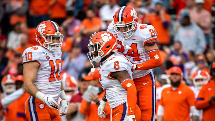 Mike Jones Jr. Spent His Bye Week Watching Film