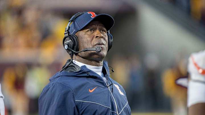 COLUMN: Lovie's COVID-19 Blunders Fell Short of High Image Expectations He's Previously Earned COLUMN: Lovie's COVID-19 Blunders Fell Short of High Image Expectations He's Previously Earned