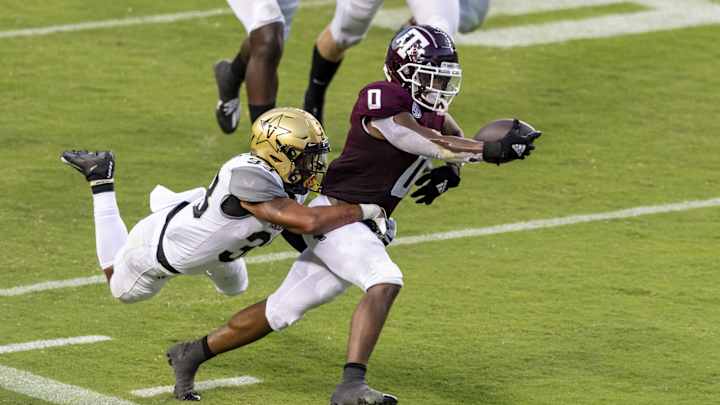 Commodores Climb Out of the Cellar